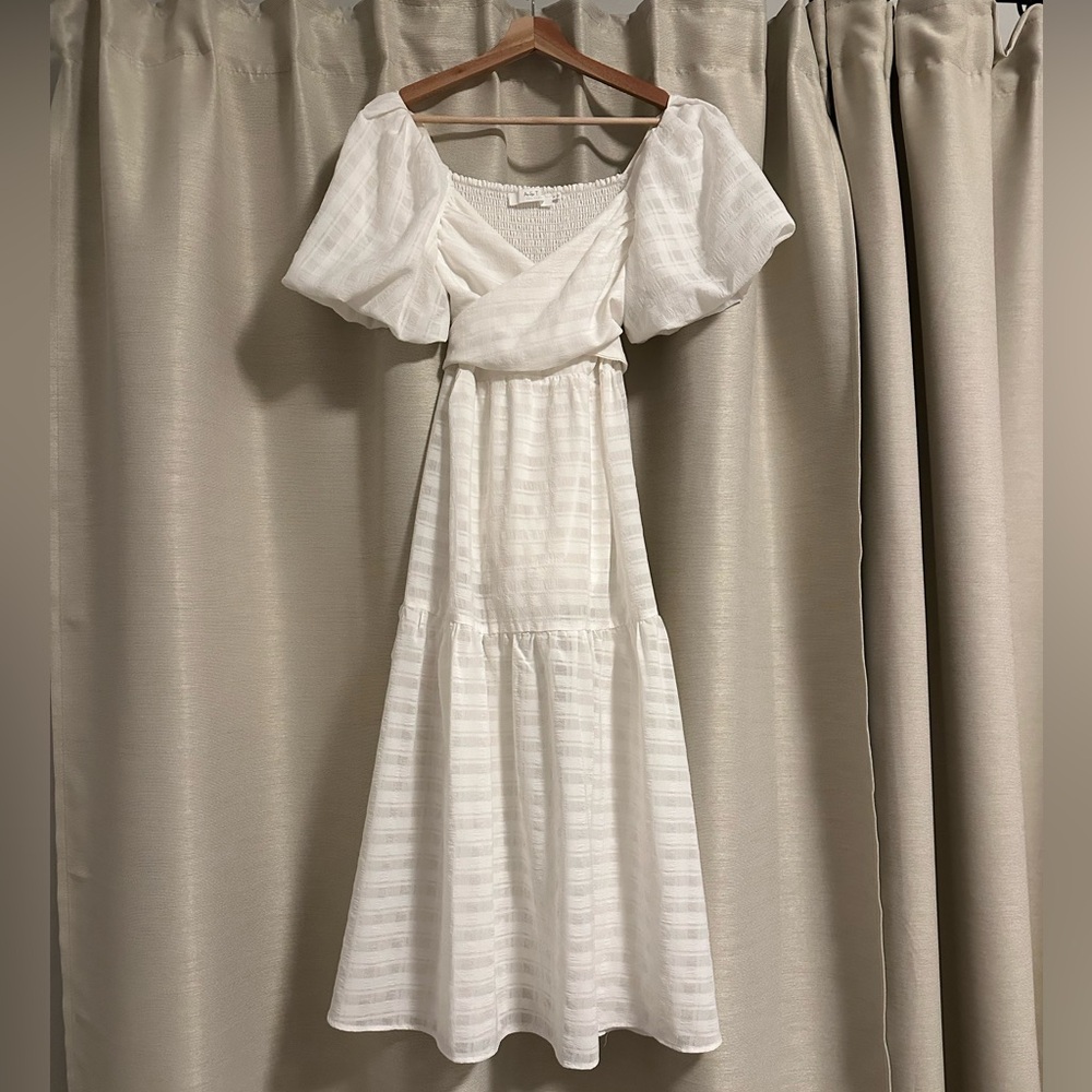 Astr White Midi Dress with Puff Sleeves